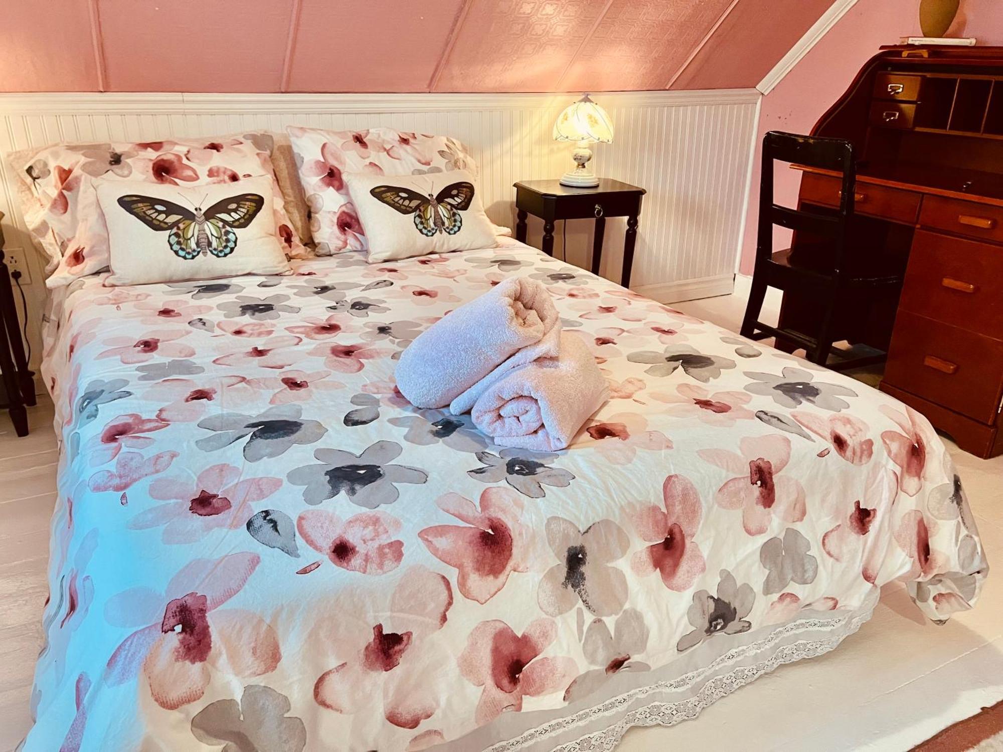 格安德斯波根诺斯Bed & Cafe Petit Papillon住宿加早餐旅馆 外观 照片